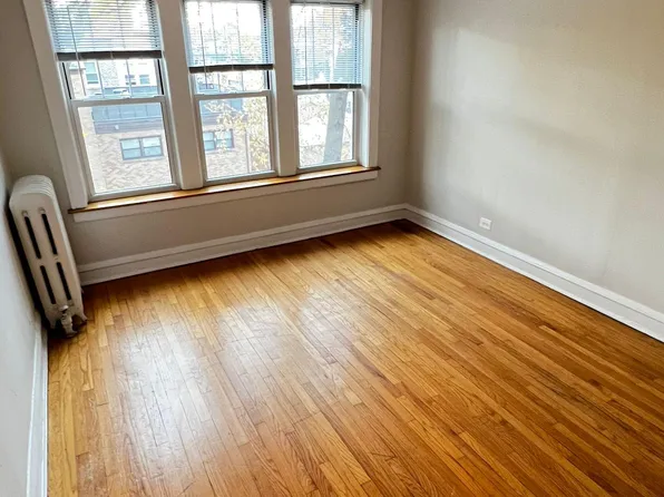 5021 N Rockwell St #2, Chicago, IL 60625