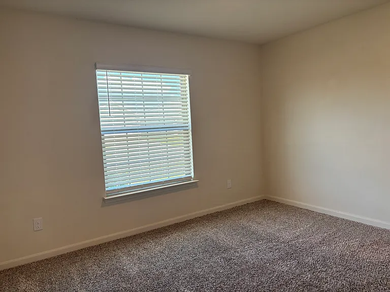 3095 Barzona Rd — Photo 14