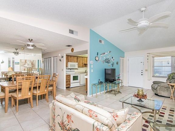 5th image of 3127 37th Ln S APT A