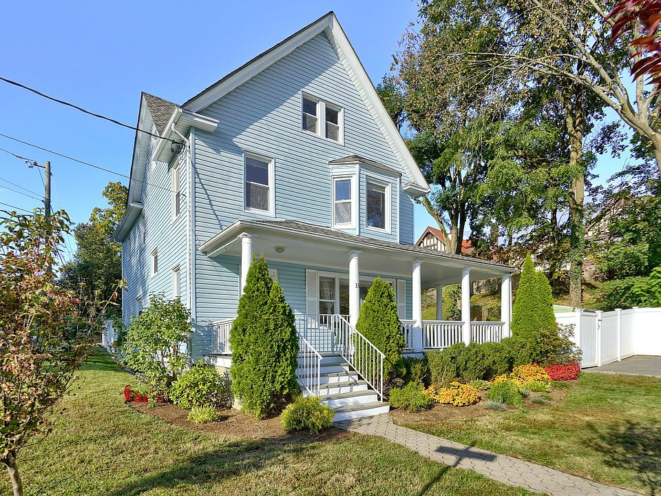 1st image of 15 Park Ave