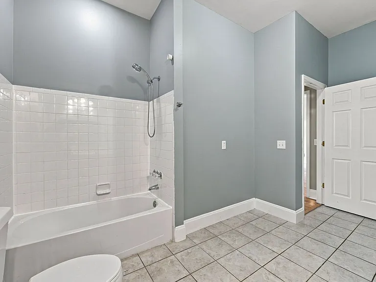 4608 Indiana Ave — Photo 16