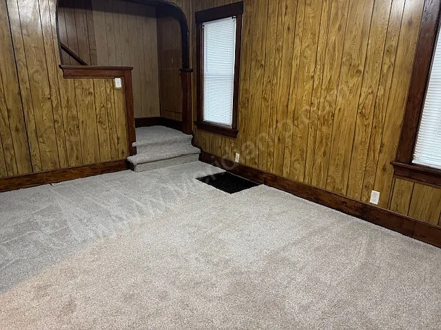 1517 Howell St — Photo 3