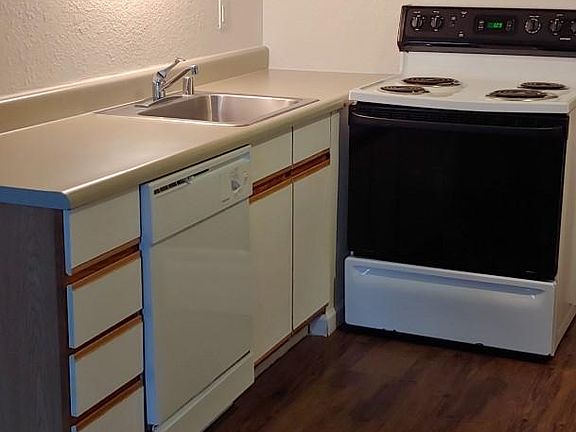 3rd image of 6615 150th St SW #145
