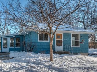 2894 Fairlawn Pl, Eagan, MN 55121