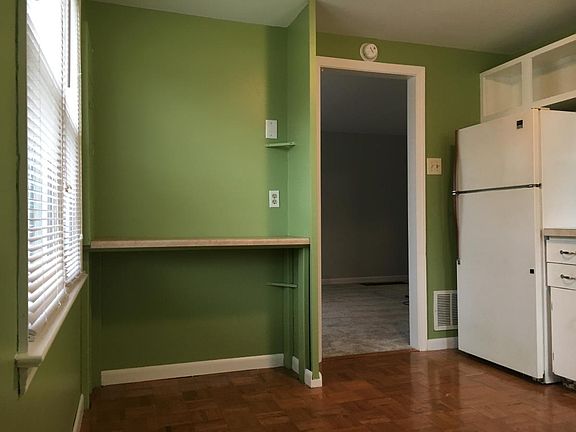 Additional counter space in the kitchen