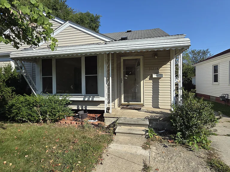 31234 Sheridan St — Photo 12