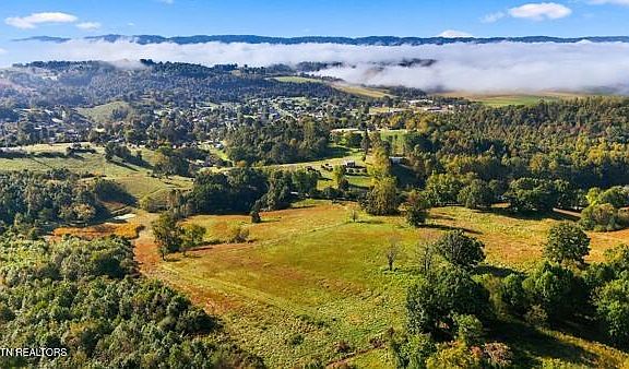 2nd image of Old Harlan Rd