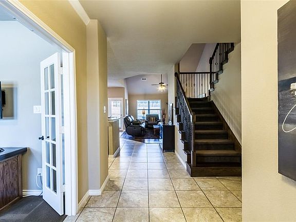 5th image of 5900 Tawakoni Dr