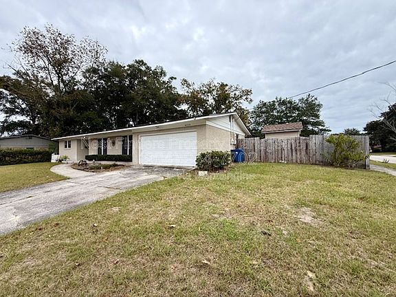 3rd image of 4023 Grissom Dr