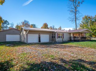 411 W Shoshoni Trl, New Castle, IN