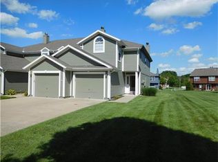 5573 NW Sunrise Meadow Ln #88D, Lees Summit, MO 64064