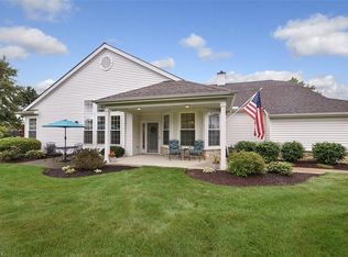 33173 Fairport Dr, Avon Lake, OH 44012