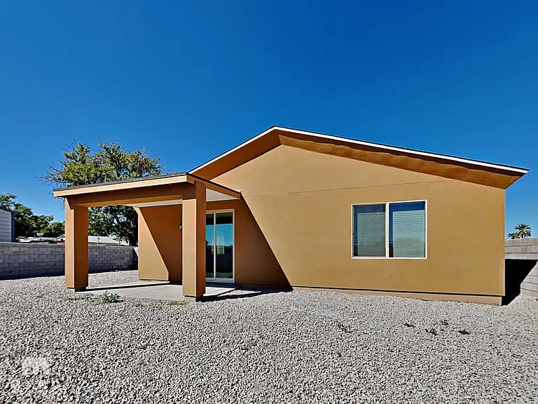 6041 S 8th Pl — Photo 15