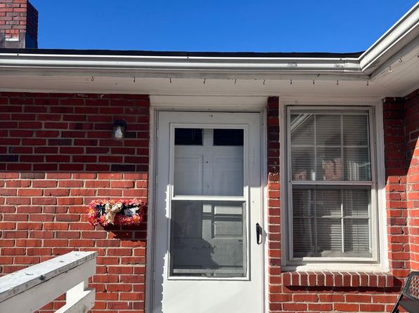 1710 Kingston Ave #2