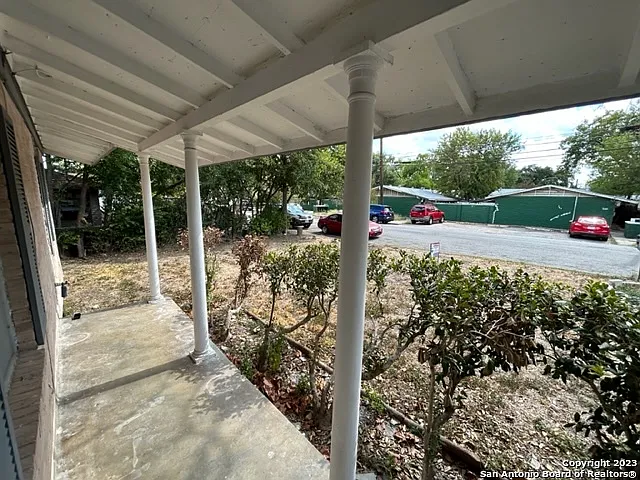 Building Photo - 167 Avenue Del Rey