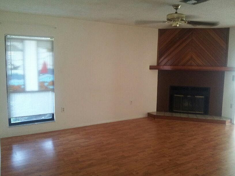 2nd image of 5198 Cedar Hammock Ln