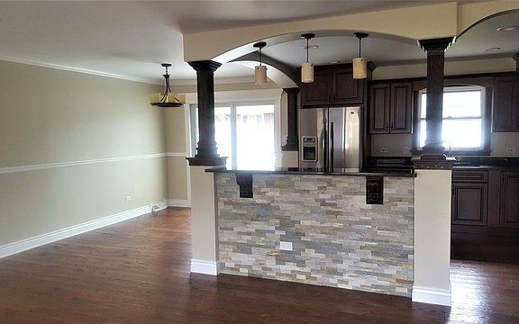 4th image of 6329 Barbara Ave