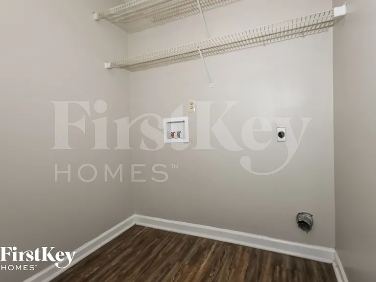 160 Danzid Dr — Photo 7