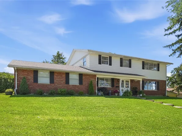 3161 Sherwood Park Dr, Springfield, OH 45505