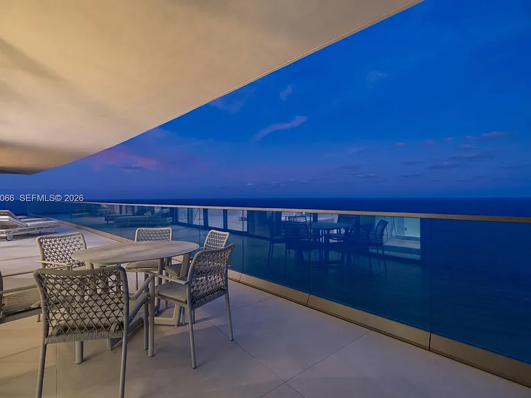 18975 Collins Ave #3000 — Photo 40