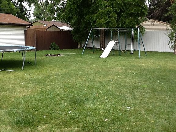 4th image of 709 Redwood Dr