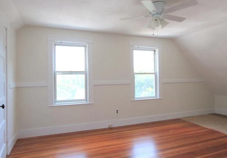 97 Electric Ave #2 — Photo 4