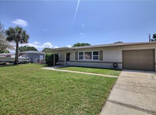 6036 45th Ave N, Kenneth City, FL 33709