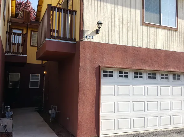 422 Carmelita, Porterville, CA 93257