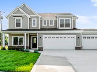 1554 Signal Rdg, Fort Wayne, IN 46818