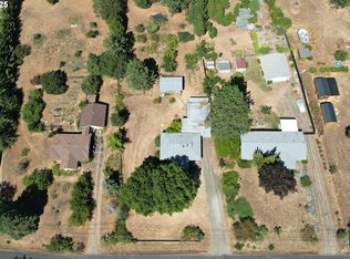 267 Crest Dr, Myrtle Creek, OR