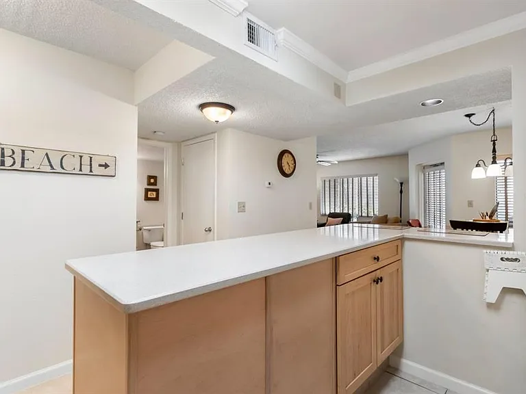 1515 Pinellas Bayway #C-31 — Photo 8