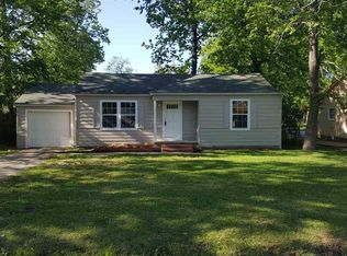 3390 Cherry Dr, Beaumont, TX 77703