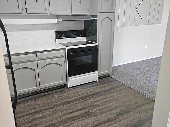 3rd image of 68 Welsh Tract Rd APT 302