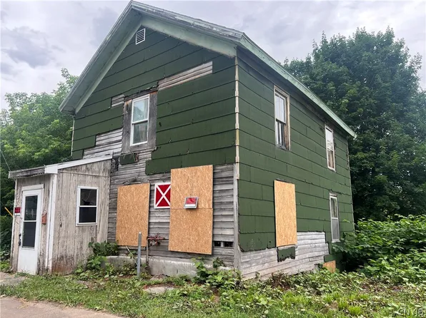 252 N Lake St, Oneida, NY 13421