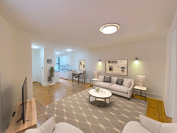 2nd image of 267 W 70th St APT 3E