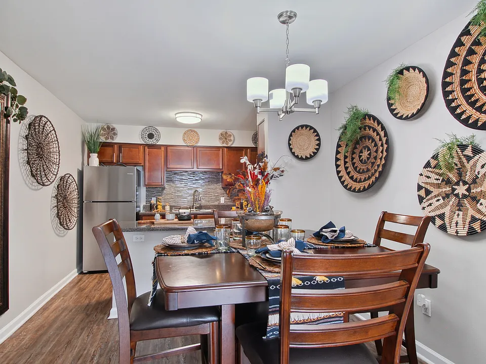 Emerald Pointe Apartment Homes