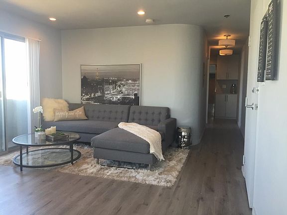 2nd image of 3750 Vinton Ave APT 302