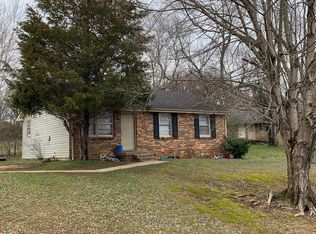 919 Lucas Ln, Clarksville, TN 37040