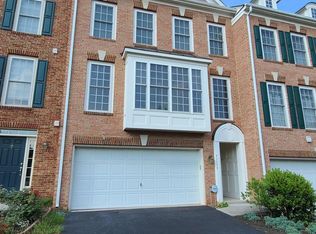 43774 Smith Ferry Sq, Leesburg, VA 20176