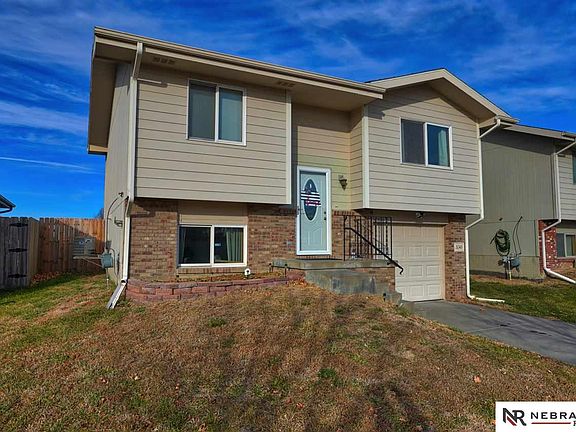 4th image of 3046 W Kyle Ln
