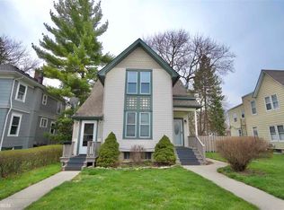 32 Moross St, Mount Clemens, MI 48043
