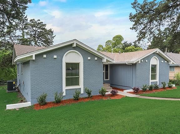 3rd image of 1630 Russell Glen Ln