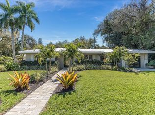 1546 Del Rio Dr, Fort Myers, FL 33901