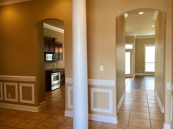5th image of 207 Antietam Dr