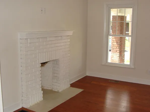 130 Harvard Pl, Southgate, KY 41071