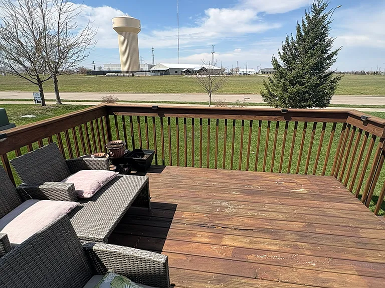 5668 Prairie Grass Dr — Photo 16