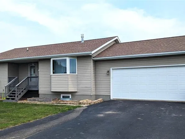 1801 13th Ave W, International Falls, MN 56649