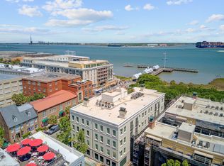 1 Vendue Range UNIT I, Charleston, SC 29401