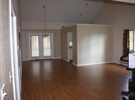2nd image of 111 Pine Park Pl