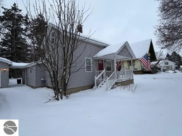 6692 S Main St, Falmouth, MI 49632